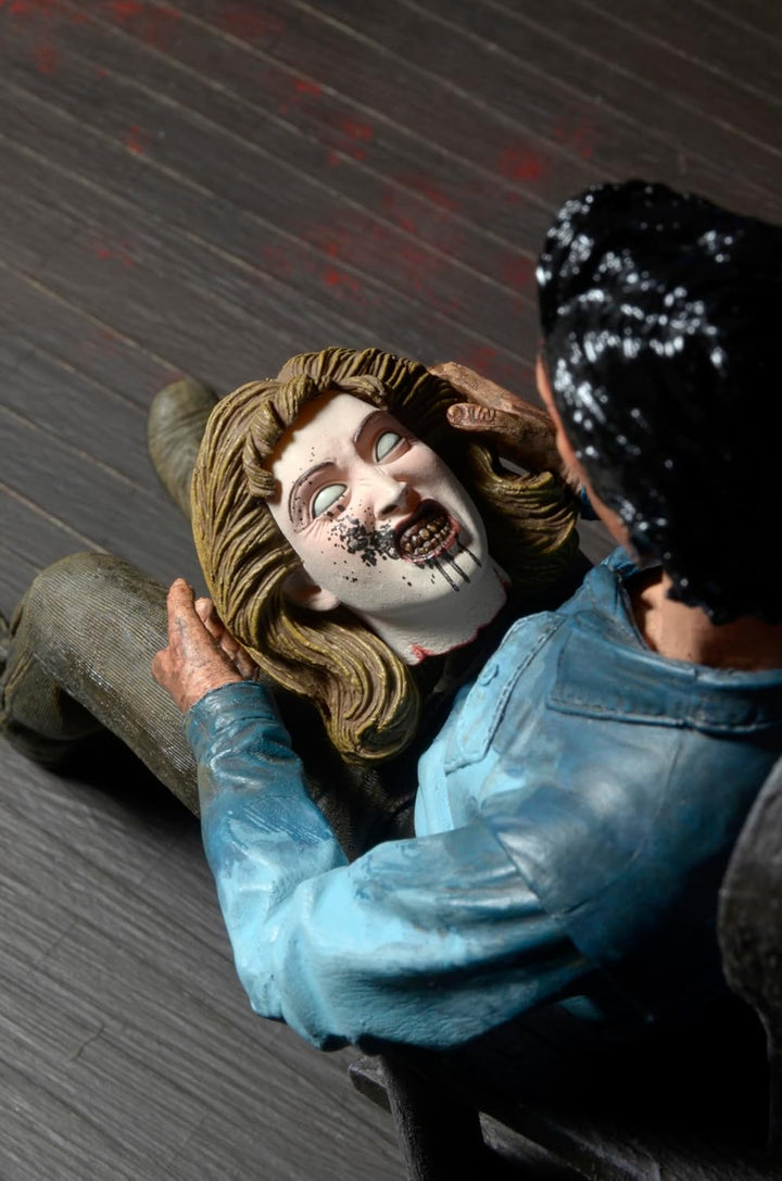 Evil Dead Ultimate Ash Actionfigur, 17,8 cm
