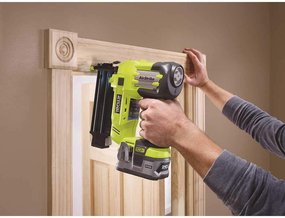 Ryobi P320 Airstrike 18 Volt One+ Lithium-Ionen schnurloser Brad Nagler (Batterie nicht im Lieferumf