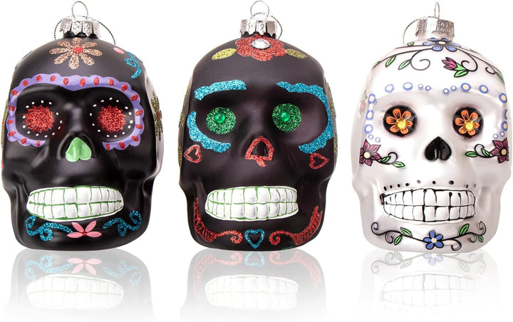 com-four® 3X Premium Christbaumschmuck - Totenschädel als Weihnachtsdeko - morbide Anhänger - lustig