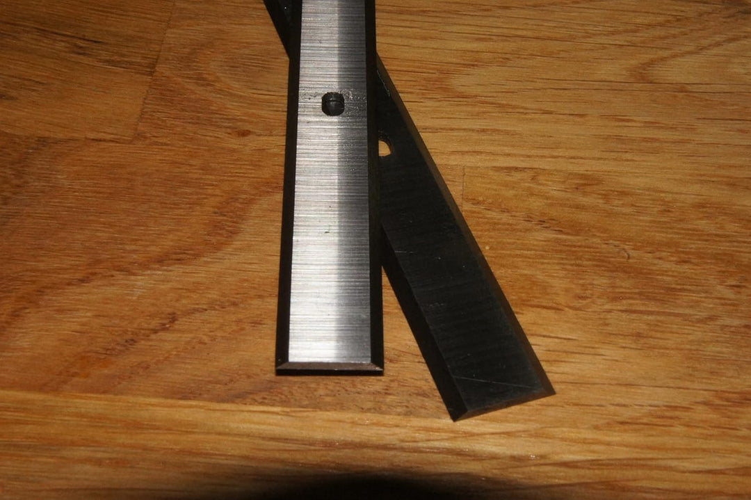 Passend für Elu EPT1901 Hobelmesser, doppelseitig, sowie für ELU DAH 176 Dickenhobelmaschine, 1 Paar