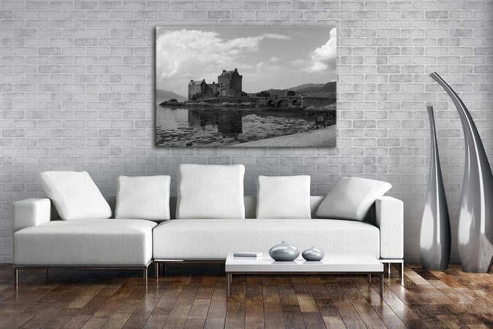 deyoli Altertümliche Burg auf einer Landzunge Effekt: Schwarz/Weiss Format: 60x40 als Leinwandbild,