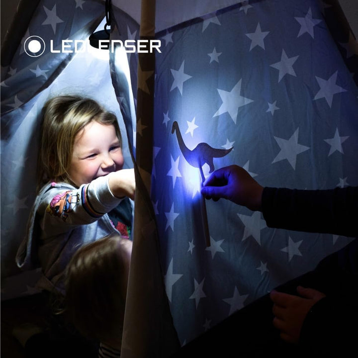 Ledlenser KIDBEAM4 Taschenlampe Kinder lila | energiesparende Batterie Led | 4 Farbmodi und Blinkfun