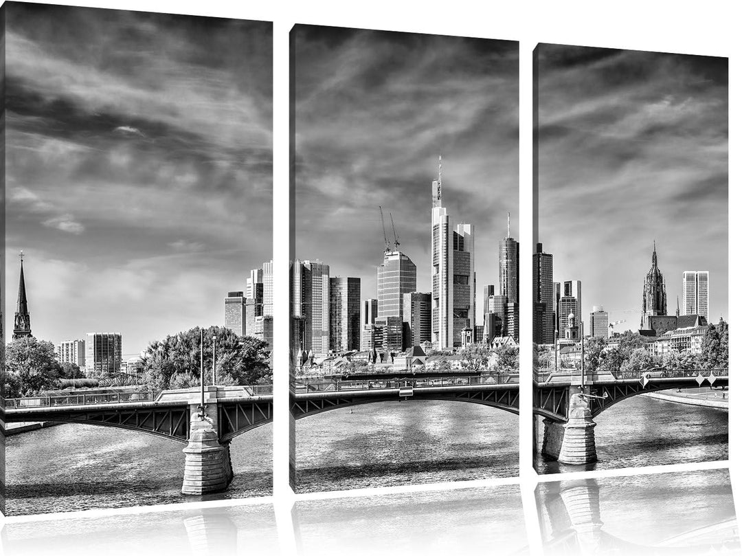 Pixxprint Skyline von Frankfurt am Main als Leinwandbild/Grösse: 3 Teilig (120x80) cm/Wandbild/Kunst