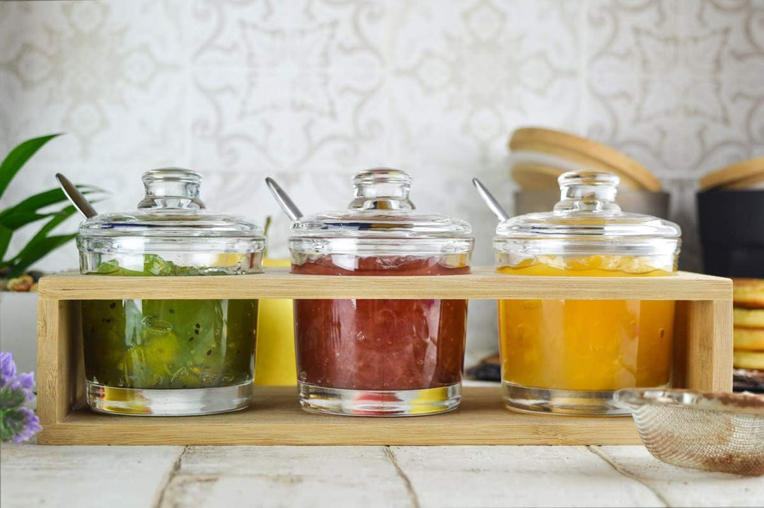 Sendez 3 Gewürzgläser mit Holzgestell und Löffeln Gewürzdosen Parmesandosen Marmeladendosen Set Honi