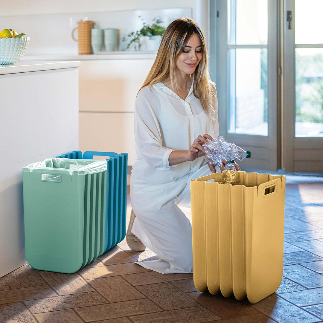 Guzzini - Home, ECO PACKLY Abfallsammler - Milchweiss, 30x25xh45 cm (open)|30x5xh45 cm (closed)|Capa