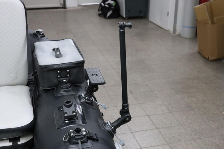 Set: Geberstange + Plattform + 2 x Halterung (164x68mm) + Kleber-Kit Bellyboote schwarz/alu-schwarz,