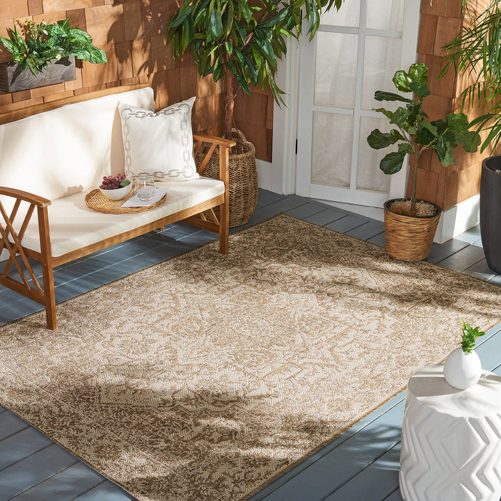 SAFAVIEH Medaillon Teppich für Drinnen & Draussen - Beachhouse Collection, Kurzer Flor, Creme und Be