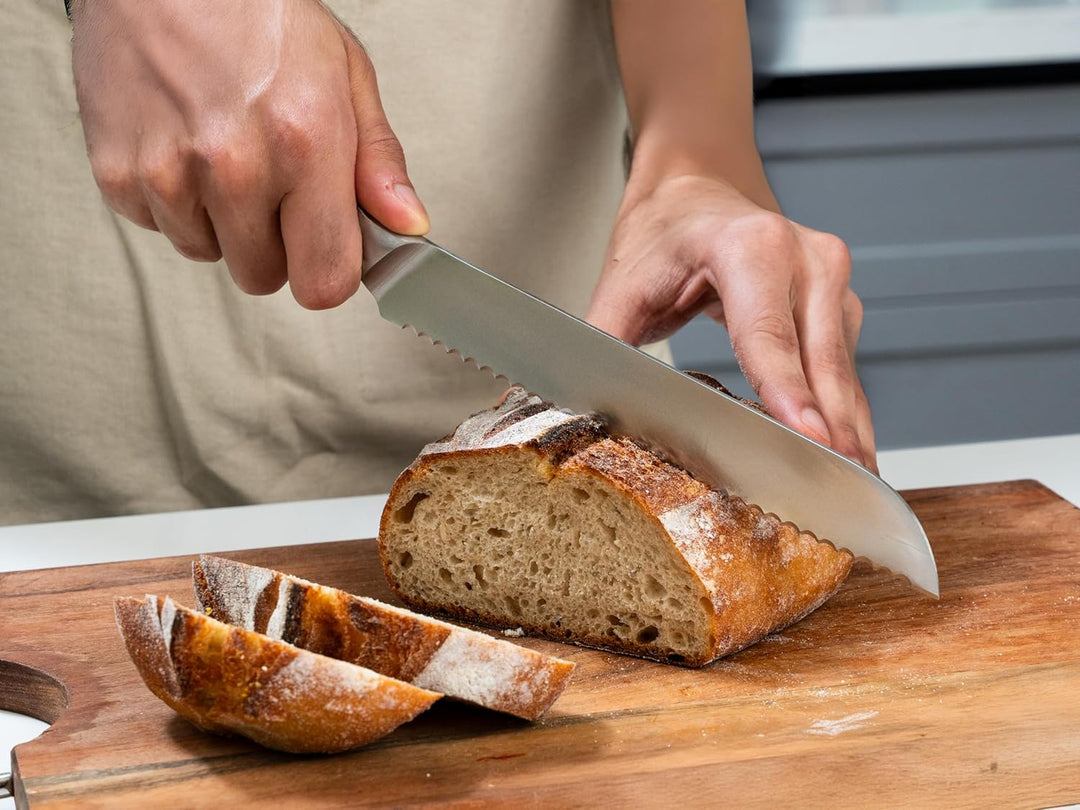 Zyliss Comfort Pro Brotmesser 21 cm, Profi Messer aus Deutscher Edelstahl, Wellenschliff, Eisgehärte