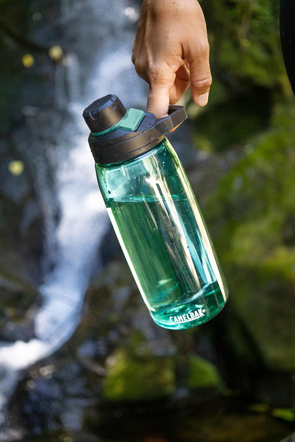 CAMELBAK Chute Mag Trinkflasche, magnetischer Deckel Olive 740 ml, Olive 740 ml