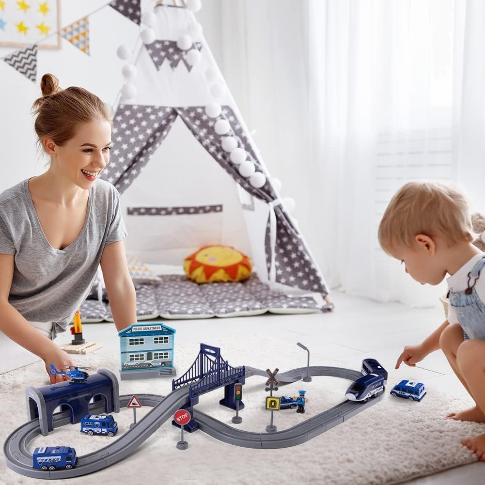Autorennbahn Eisenbahn Rennstrecke Spielzeug ab 3 Jahr, Kinderspielzeug Elektrisch Autobahn Kompatib