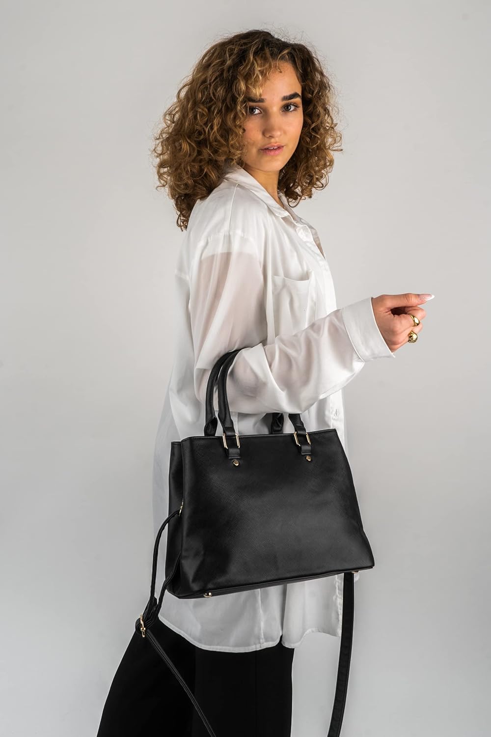 Expatrié Handtasche Damen Schwarz Julie Henkeltasche aus veganem Leder - PU Ledertasche Schultertasc