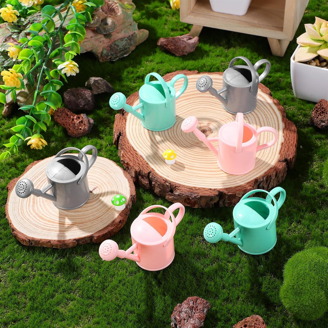 Gadpiparty 9 Stück Mini-Giesskanne Rollenspiel-Giesskanne Kleine n-Requisiten Miniatur- Für Haushand