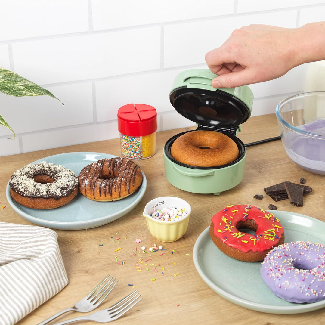 Giles & Posner Doughnut Maker – Einzelne grosse Donut-Maschine, PFAS-freie Antihaftbeschichtung, lei
