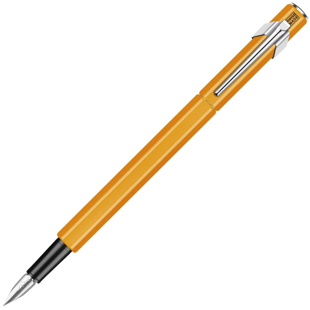 Caran 842.03 d'Ache Metall-Füllfederhalter 849 orange Fluo Feder EF