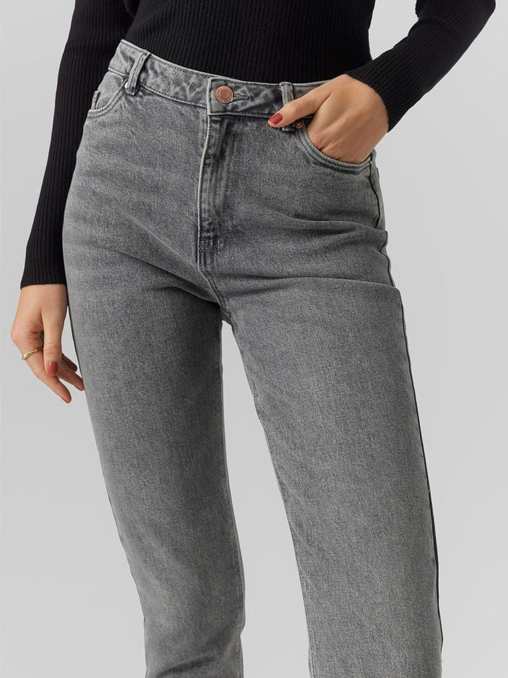 VERO MODA Female Mom Jeans VMLINDA Hohe Taille Hohe Taille Jeans 27W / 30L Medium Grey Denim, 27W /