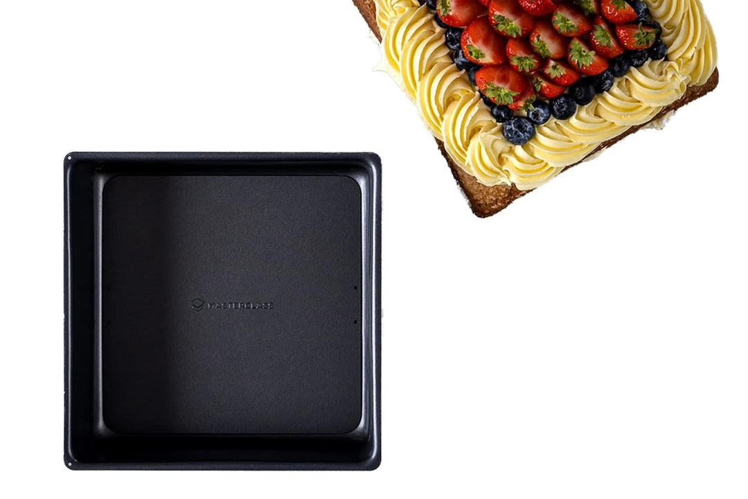 MasterClass Deep Cake Tin, 23cm Square Pan, With Loose Bottom, Non Stick, 1 mm Carbon Steel, PFOA fr
