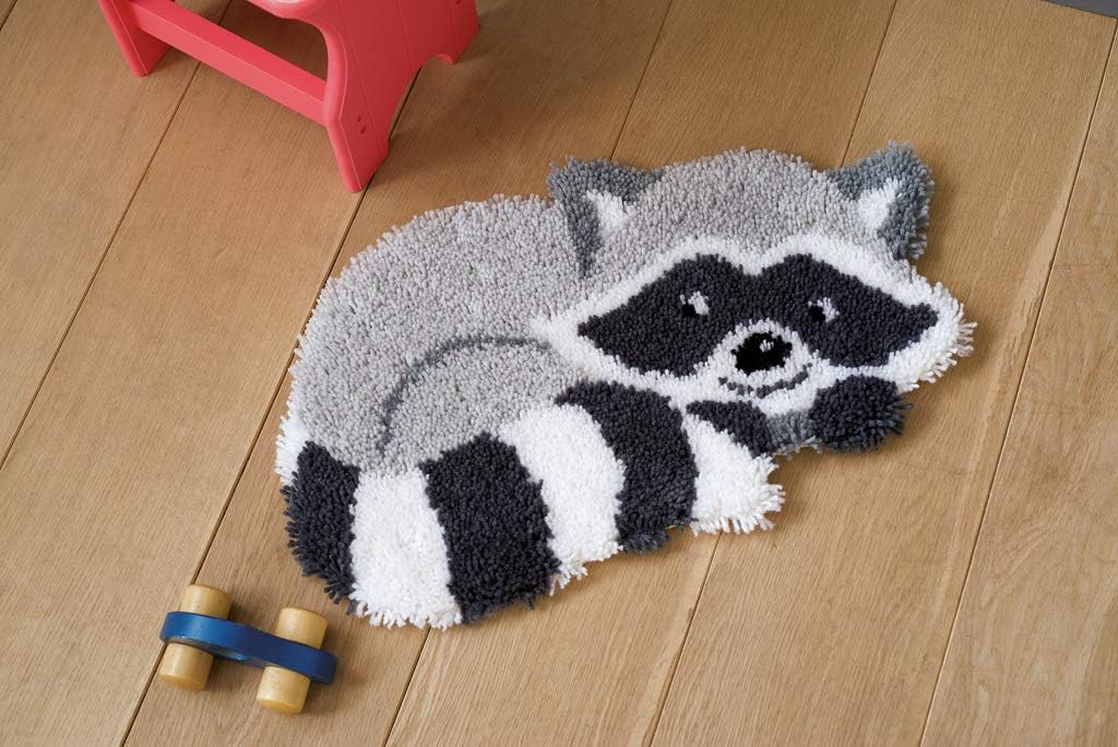 Vervaco Formteppich Waschbär Knüpfpackung zum Selbstknüpfen eines Teppichs, Stramin, weiss, 55 x 32