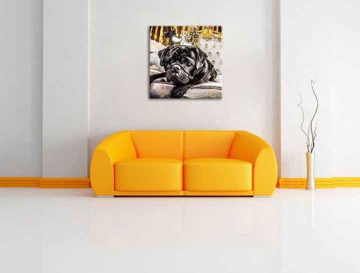 Süsser Mops auf dem Thron, Format: 70x70 auf Leinwand, XXL riesige Bilder fertig gerahmt mit Keilrah