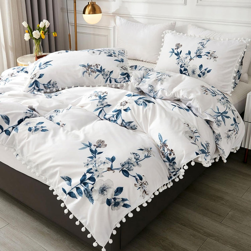 Freyamy Bettwäsche 200x220cm 3teilig Weiss Blau Blumen Pompons Wendebettwäsche Microfaser Weiche Bet