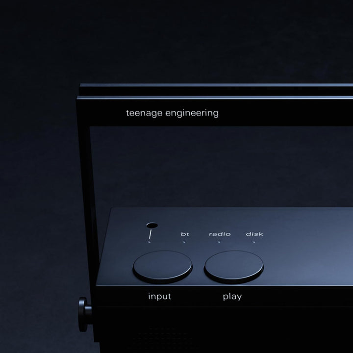 teenage engineering OB-4 Stereo-Lautsprecher, tragbar, Bluetooth, WLAN, FM-Radio, lang haltender Akk