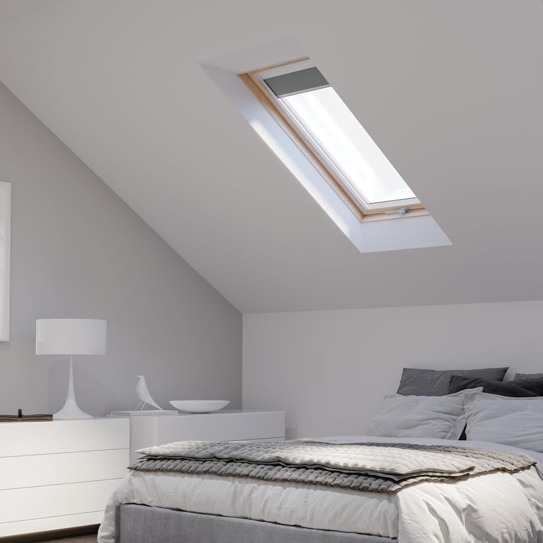 BAUBAY 55x78 cm Dachfenster aus Holz | Fenster mit 2-fach Verglasung | inkl. Eindeckrahmen für Dachz