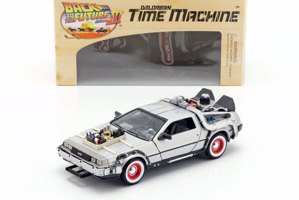 OPO 10 - Delorean Auto aus dem Film Back to The Future III - Massstab 1:24 - (Ref: 03J-22444)
