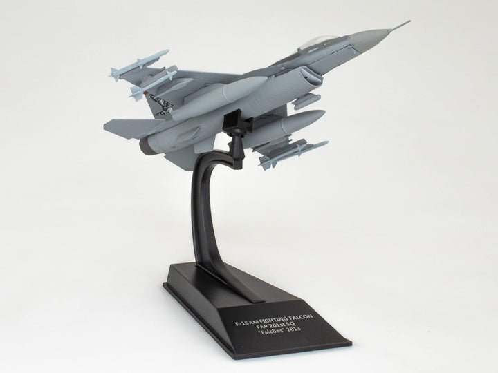 OPO 10 - 1/100 Militärkampfflugzeug kompatibel mit F-16AM Fighting Falcon 2013 - CP26