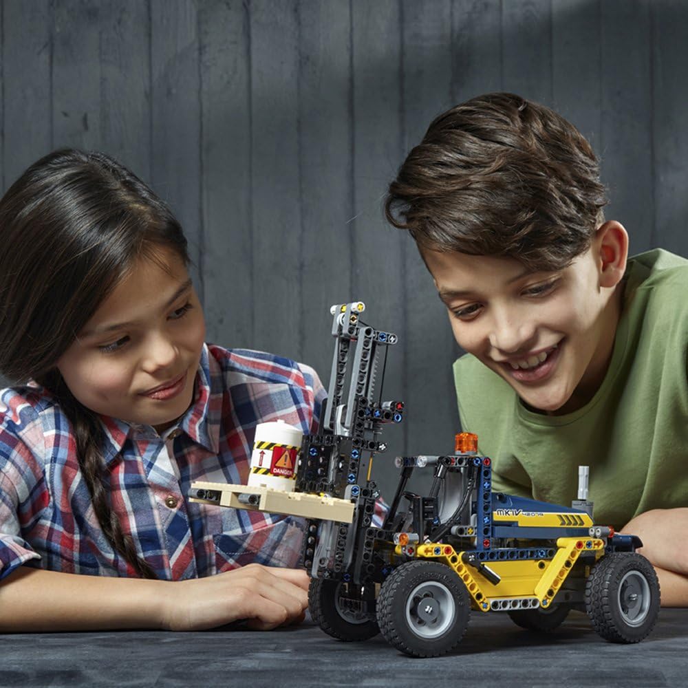 LEGO Technic 42079 - Schwerlast-Gabelstapler (592 Teile)