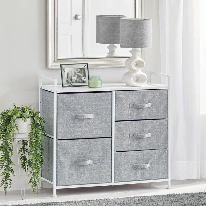 mDesign Kommode aus Stoff – schmaler Schrank Organizer mit 5 Schubladen – praktisches Aufbewahrungss