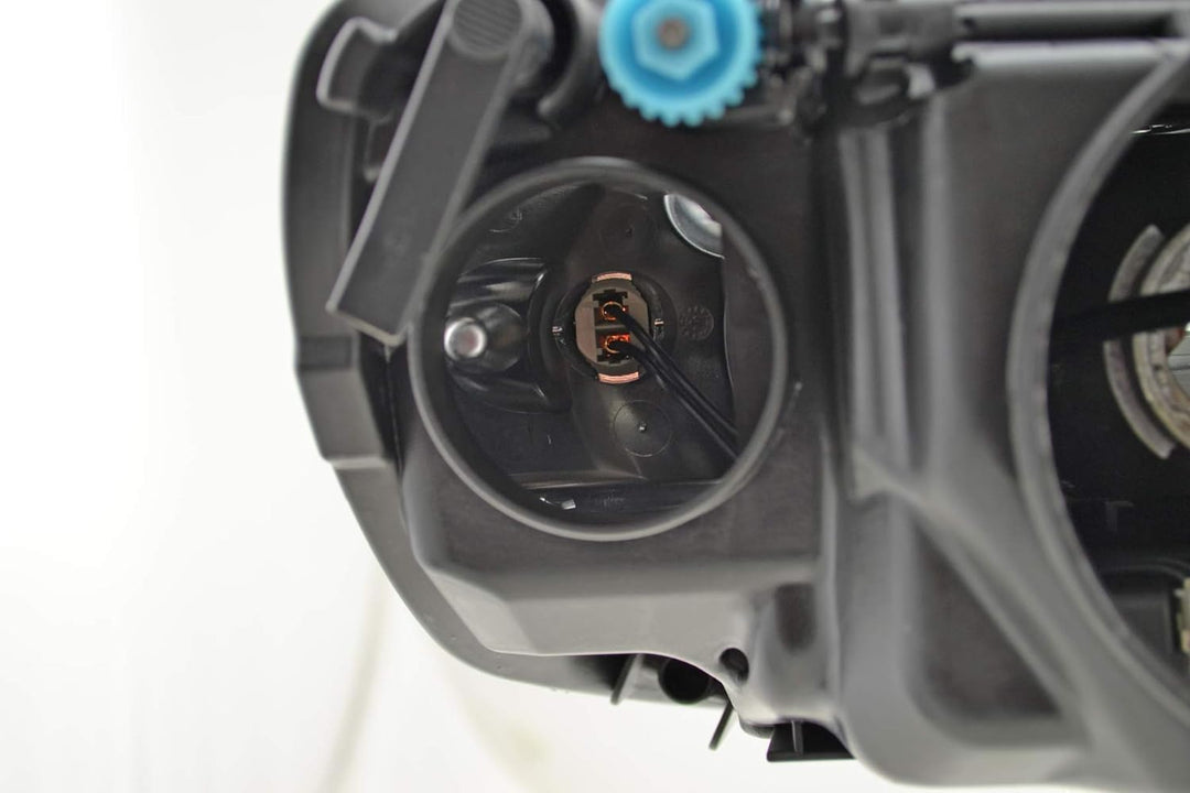 HELLA 1ZS 009 452-171 Bi-Xenon-Hauptscheinwerfer - links - für u.a. VW Touareg (7La, 7L6, 7L7), Link