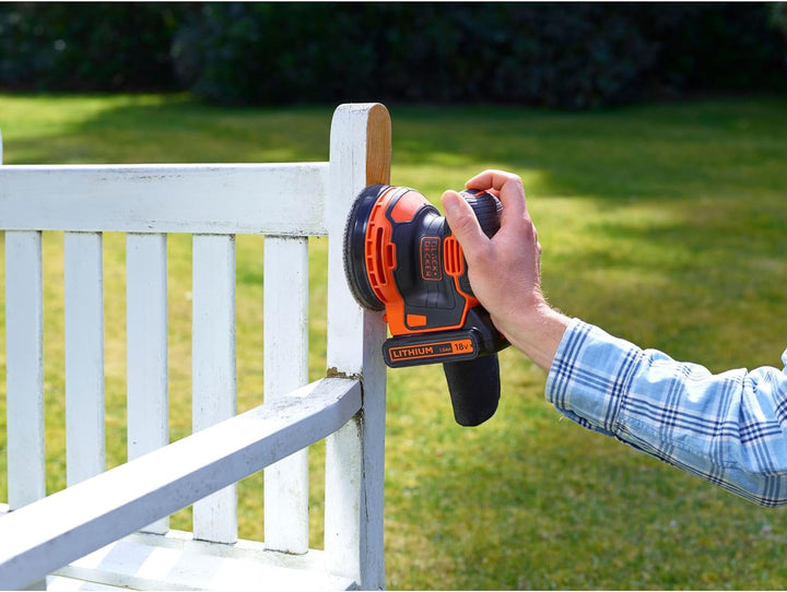 Black+Decker BDCROS18N Akku-Exzenterschleifer / Schleifmaschine (18V, mit Staubfangbehälter, zum Sch