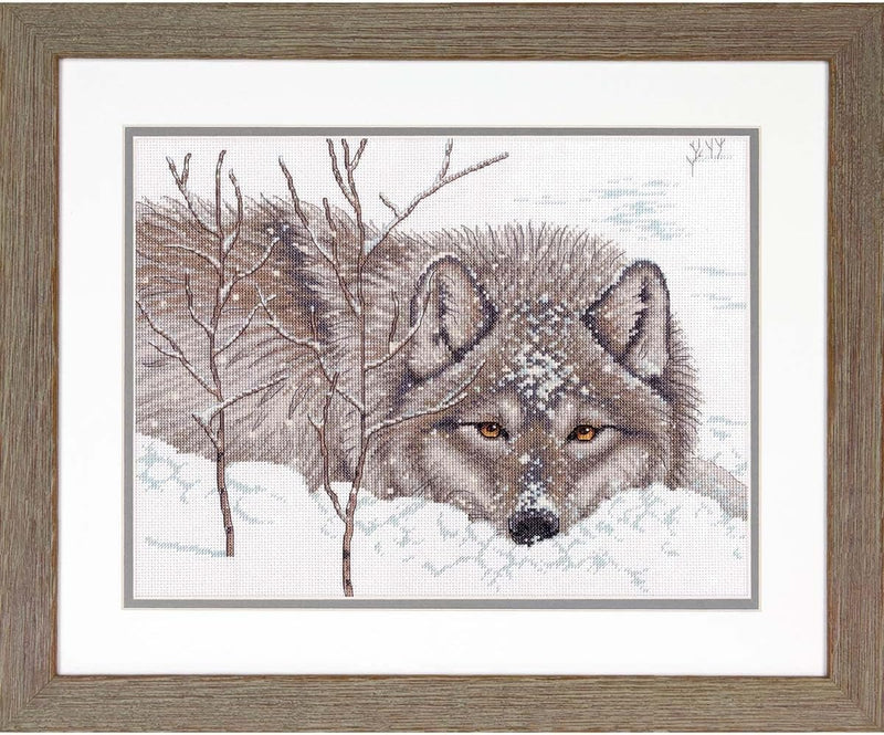 Dimensions D70-35377 Wolf Kit, 14 Count White Aida Cloth, 14" x 14" Counted Cross Stitch: Snow Daze,