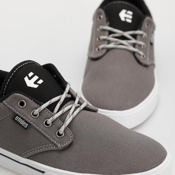 Etnies Herren Jameson 2 ECO Hausschuhe 40 EU Dark Grey Black Red, 40 EU Dark Grey Black Red