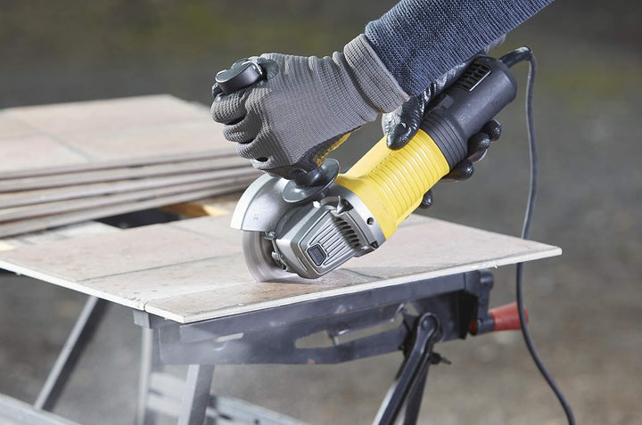 Stanley FatMax Winkelschleifer FMEG220K (850 Watt, 125 mm Scheibendurchmesser, M14 Spindelgewinde, f