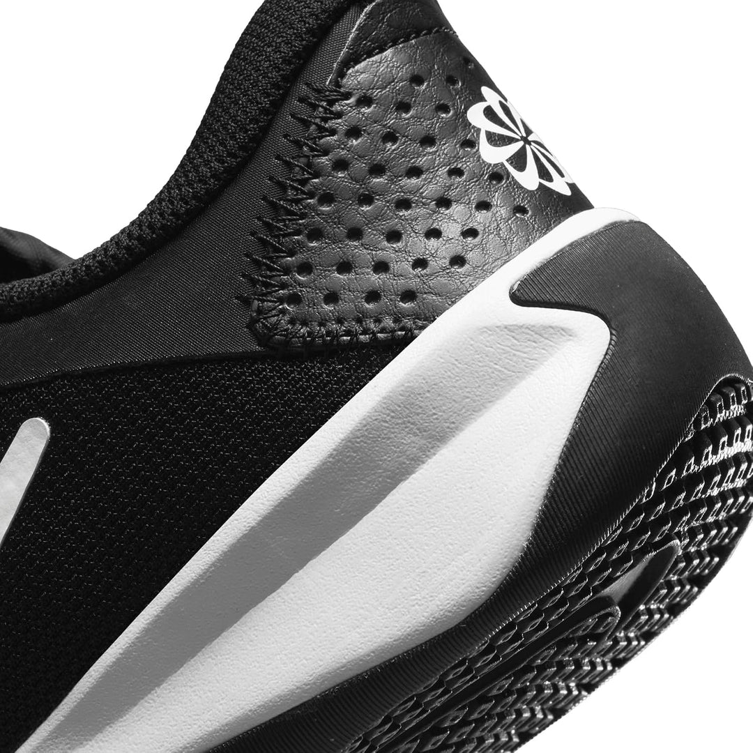 Nike Omni Multi-Court Schuh Für Jüngere Kinder 27.5 EU Black White, 27.5 EU Black White