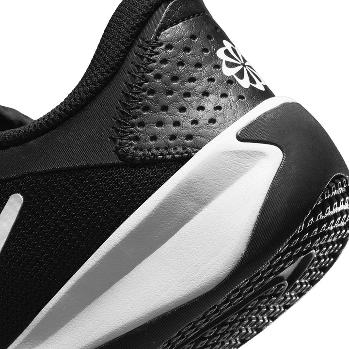 Nike Omni Multi-Court Schuh Für Jüngere Kinder 27.5 EU Black White, 27.5 EU Black White