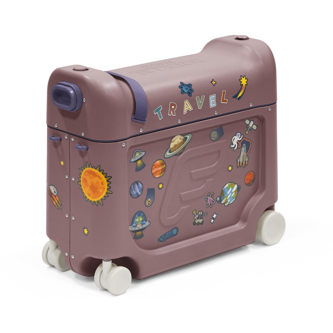 Stokke JetKids BedBox, Hazy Lilac - Aufsitzkoffer für Kinder von 2-7 Jahren (bis 35 kg) - Lässt Sich