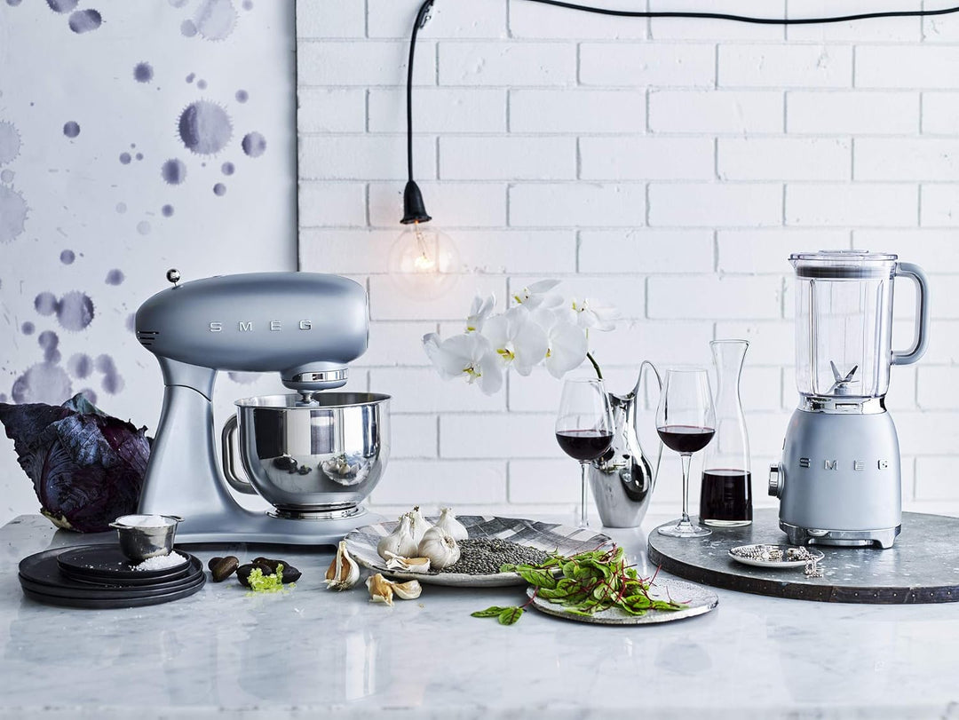 SMEG SMF02SVEU, Edelstahl, 4.8 liters, Black Silber, Silber