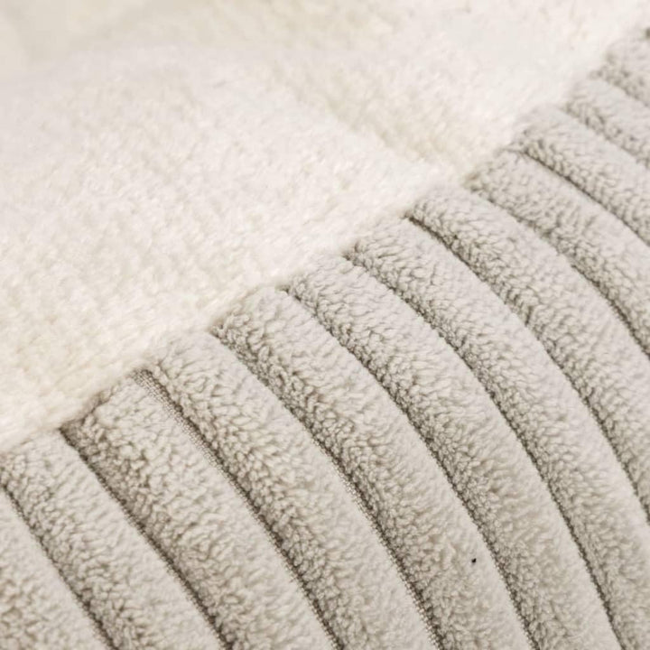 Designed by Lotte Bettchen Ribbed - Katzenbett - Hellgrau - 50x50x17 cm