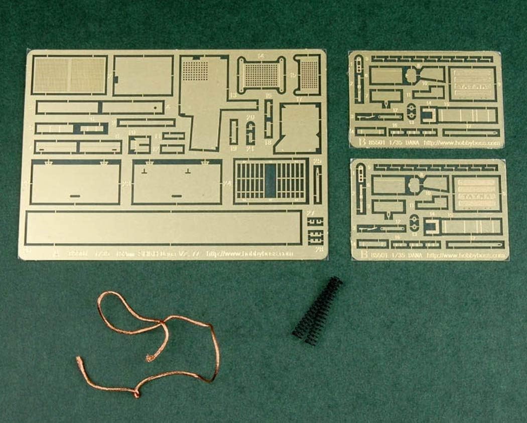 Hobby Boss 85501 Modellbausatz 152mm ShkH DANA vz. 77
