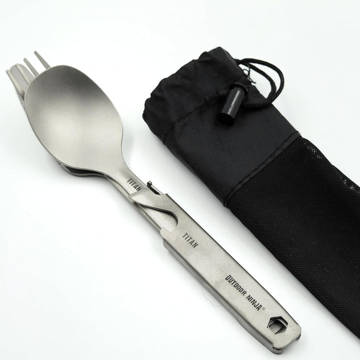 Outdoor Ninja Titan Outdoor Besteck Set besteht aus Titan Messer,Titan Gabel,Titan Löffel und Titan