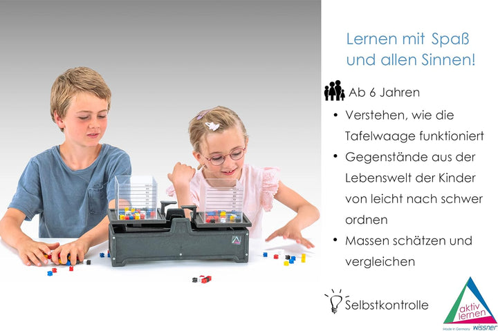 WISSNER 070120.000 aktiv Lernen-Tafelwaage mit 2 Literboxen und Gewichtswürfel-RE-Wood, Mehrfarbig