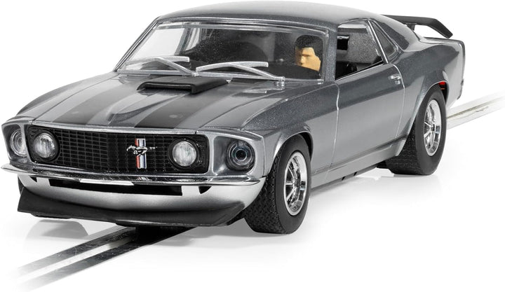 Scalextric C4497 John Wick Ford Mustang BOSS 429, Silber