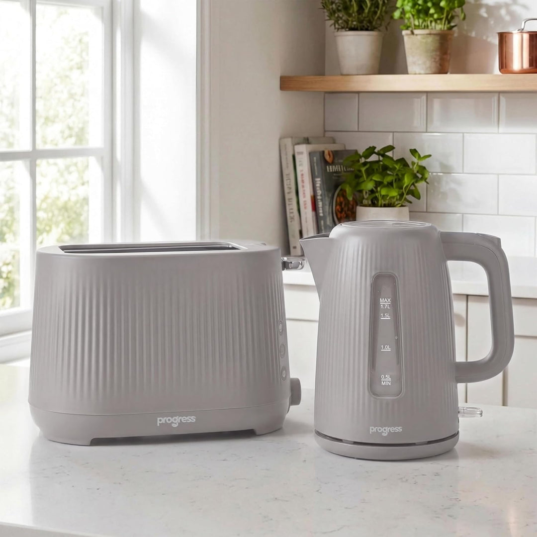 Progress Mellow 2-Scheiben-Toaster – Auftau-, Aufwärm- & Stoppfunktionen, 6 Bräunungsstufen, herausn