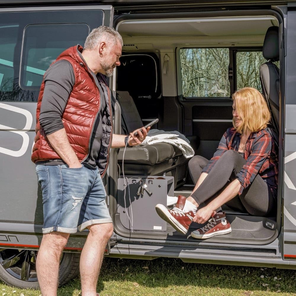Bus-Boxx shoeBOXX Schuhregal für VW T5, T6, T6.1 Beifahrerseite – extra Stauraum für Schuhe und Klei