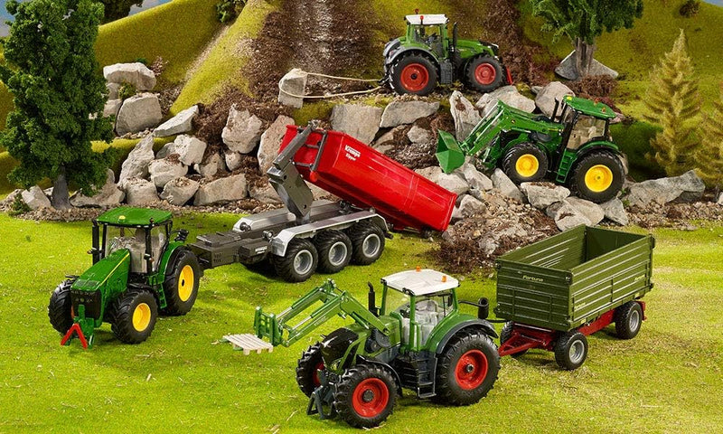 siku 6880, Ferngesteuerter Fendt 939 Traktor, 1:32, Inkl. Fernsteuermodul, Metall/Kunststoff, Grün,