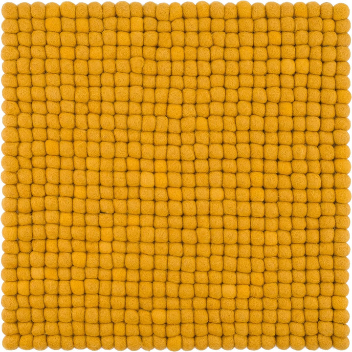 myfelt Filzkugel-Sitzauflage Stuhlauflage - Klara - quadratisch, 36x36 cm, Senfgelb, Senfgelb