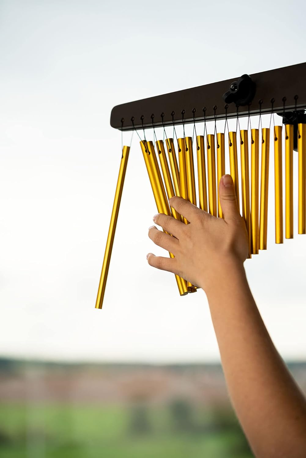 Sonic Energy Chimes – Metallische Chimes mit 27 Klangstäben – Mit Holz-Aufhängung – Für Klangbad, Pe