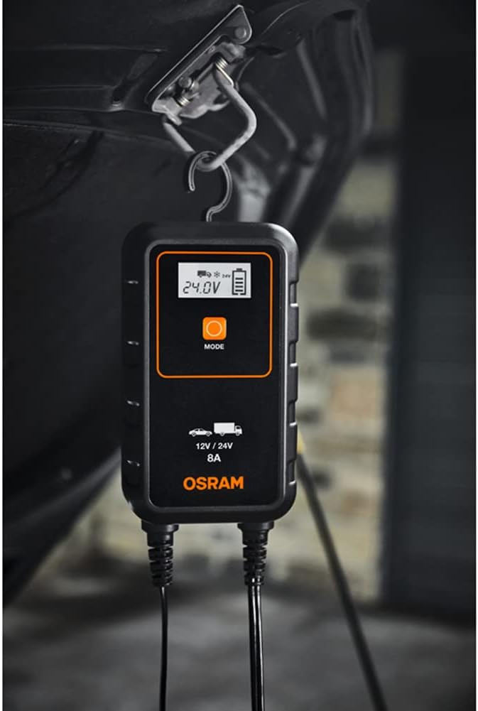 OSRAM BATTERYcharge 908, KFZ-Batteriewartungsgerät 12V & 24V, mobiles KFZ Batterieladegerät für PKW,