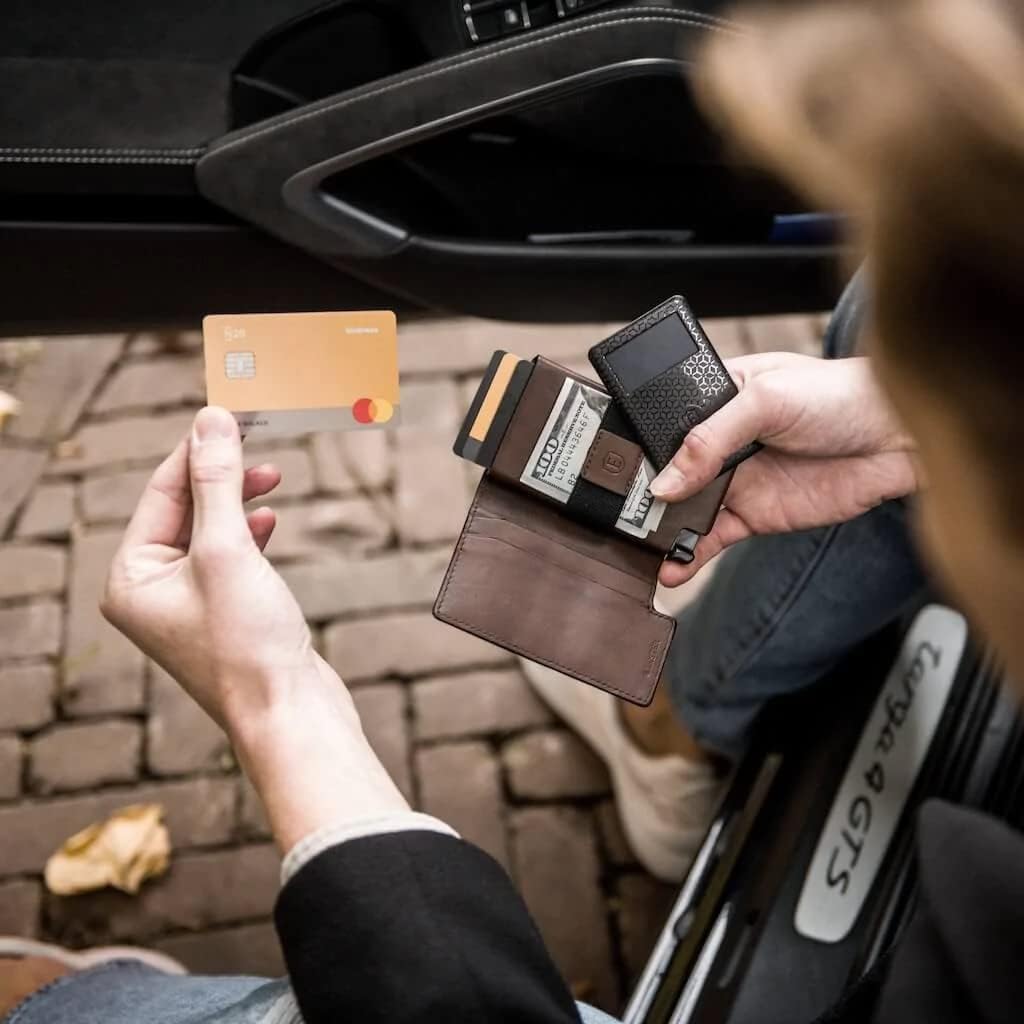 Ekster Parliament Wallet | RFID Schutz Geldbörse für Herren mit Push Button | Quick-Access Slim Wall